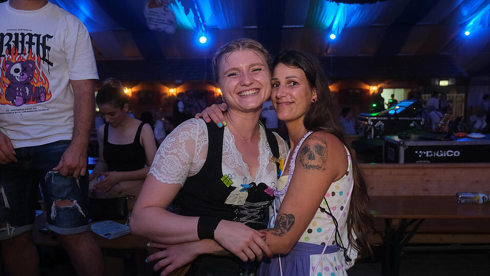 Die Partybilder vom Dienstag, 15. August 2023, aus dem Festzelt Reisinger. Die Partybilder vom Dienstag, 15. August 2023, aus dem Festzelt Reisinger.