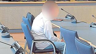 Dem 25-J&auml;hrigen droht die dauerhafte Unterbringung in der Psychiatrie.
