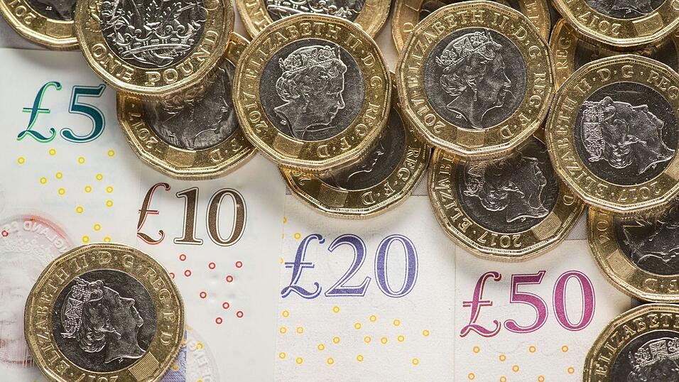 Vor allem aus Großbritannien floss viel Geld. (Symbolbild) Vor allem aus Großbritannien floss viel Geld. (Symbolbild)