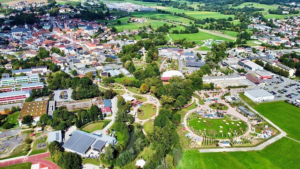 Die Gartenschau hat eine neue Lebensqualität für Furth geschaffen. Die Gartenschau hat eine neue Lebensqualität für Furth geschaffen.