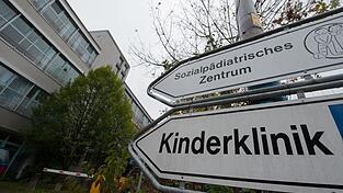 Flüchtlinge erreichen die Grenze oft erschöpft und krank - eine Herausforderung für die Passauer Kinderklinik.