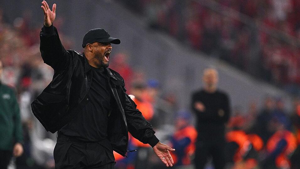 Nach seiner Gelb-Sperre im Hinspiel kehrte Bayern-Coach Vincent Kompany an die Seitenlinie zur&uuml;ck.