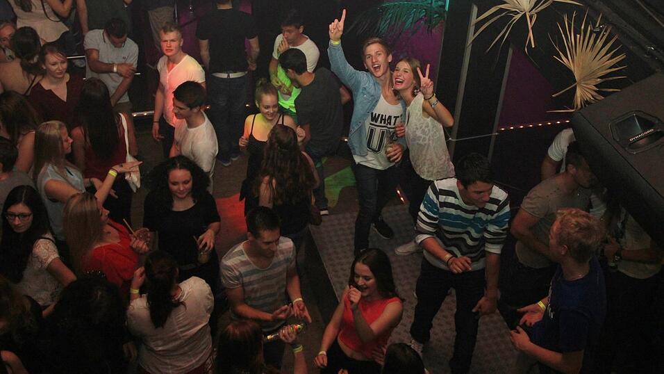 Die Tanzfläche - Herzstück einer Diskothek. Die Tanzfläche - Herzstück einer Diskothek.