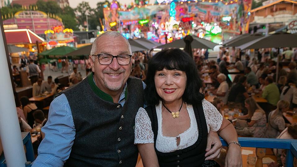 Die Partybilder von Dienstag, 16. August 2022, aus dem Festzelt Wenisch.