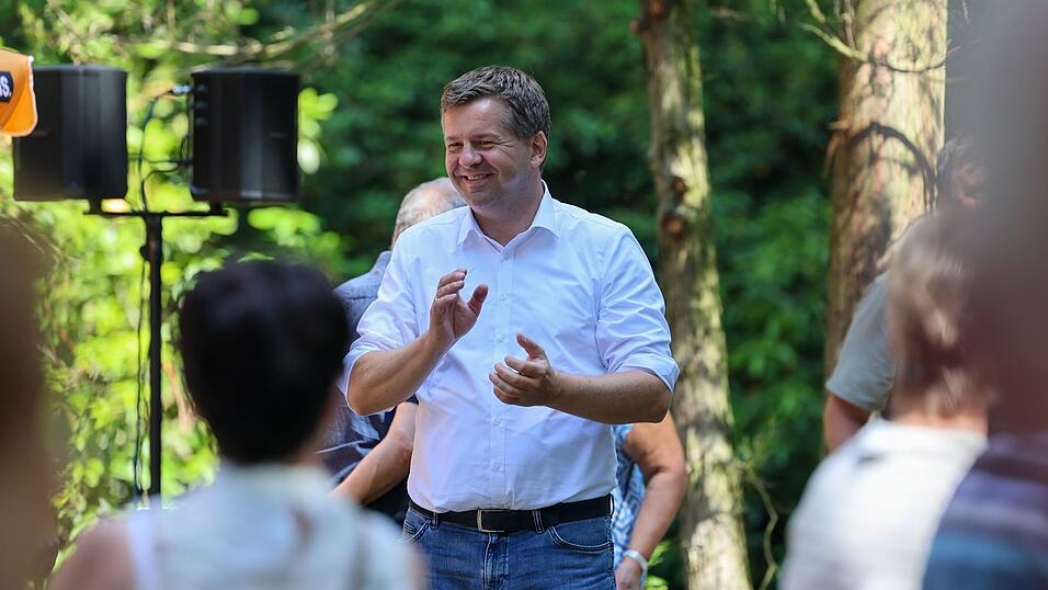 Ministerpräsident Sven Schulze will sein Amt verteidigen. (Archivbild) Ministerpräsident Sven Schulze will sein Amt verteidigen. (Archivbild)