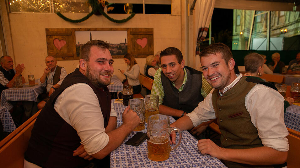 Die Partybilder vom Montag, 22. August, aus dem Festzelt Greindl. 