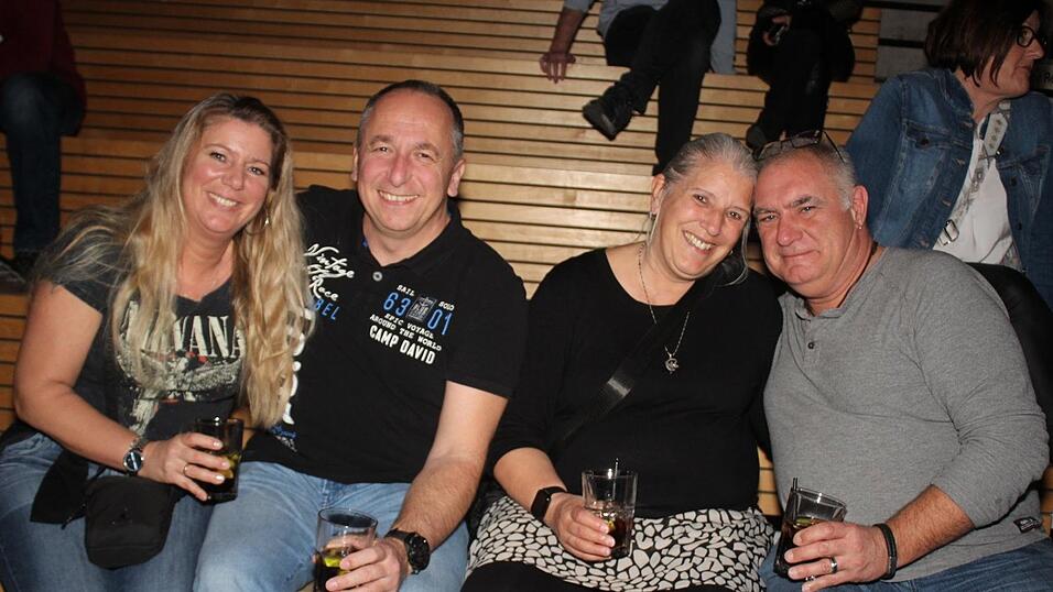 Auf der Eskara &Uuml;30-Party in Essenbach war wieder viel los.