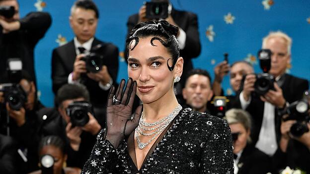 Dua Lipa geht mit einer Millionenklage gegen einen Elektronikriesen vor. (Archivbild)