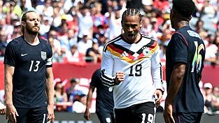 Leroy San&eacute; bejubelt sein Tor bei der WM-Generalprobe gegen die USA.