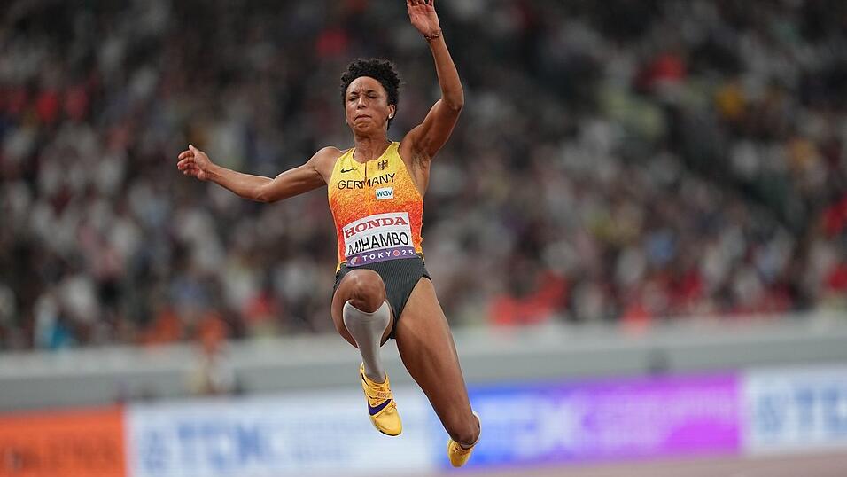 Auch bei der WM im vorigen Jahr stand Malaika Mihambo auf dem Podium. (Archivbild) Auch bei der WM im vorigen Jahr stand Malaika Mihambo auf dem Podium. (Archivbild)