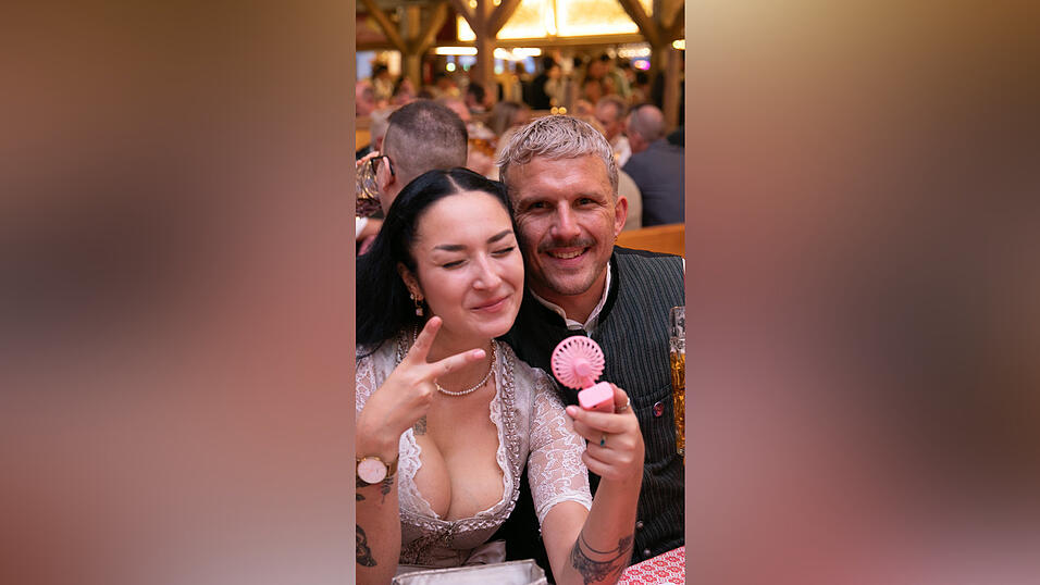 Die Partybilder vom Donnerstag, 14. August, aus dem Festzelt Krönner. Die Partybilder vom Donnerstag, 14. August, aus dem Festzelt Krönner.