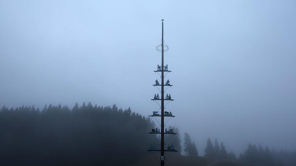Die letzten Tage vor den Osterferien sollen laut der Vorhersage ungemütlich werden in Bayern. (Symbolbild) Die letzten Tage vor den Osterferien sollen laut der Vorhersage ungemütlich werden in Bayern. (Symbolbild)