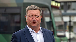 Christian Bernreiter (CSU) ist einer der Teilnehmer bei der Verkehrsministerkonferenz in Straubing. (Archivfoto) Christian Bernreiter (CSU) ist einer der Teilnehmer bei der Verkehrsministerkonferenz in Straubing. (Archivfoto)