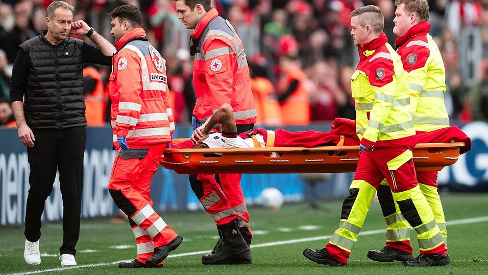 F&uuml;r Bayer Leverkusens Arthur endete das Heimspiel gegen Mainz bitter.