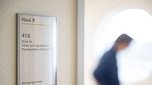 Dr. Susanne Wangler behandelt seit Jahren Jugendliche in akuten Krisen (Symbolfoto) Dr. Susanne Wangler behandelt seit Jahren Jugendliche in akuten Krisen (Symbolfoto)