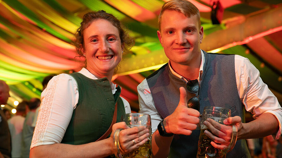 Die Partybilder vom Mittwoch, 13. August, aus dem Festzelt Wenisch. Die Partybilder vom Mittwoch, 13. August, aus dem Festzelt Wenisch.