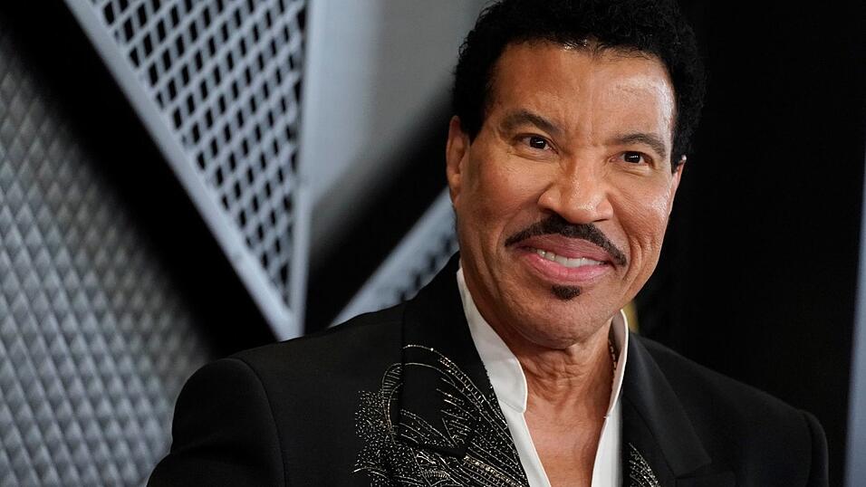 Musik-Star Lionel Richie hat seine Autobiografie veröffentlicht. (Archivbild) Musik-Star Lionel Richie hat seine Autobiografie veröffentlicht. (Archivbild)