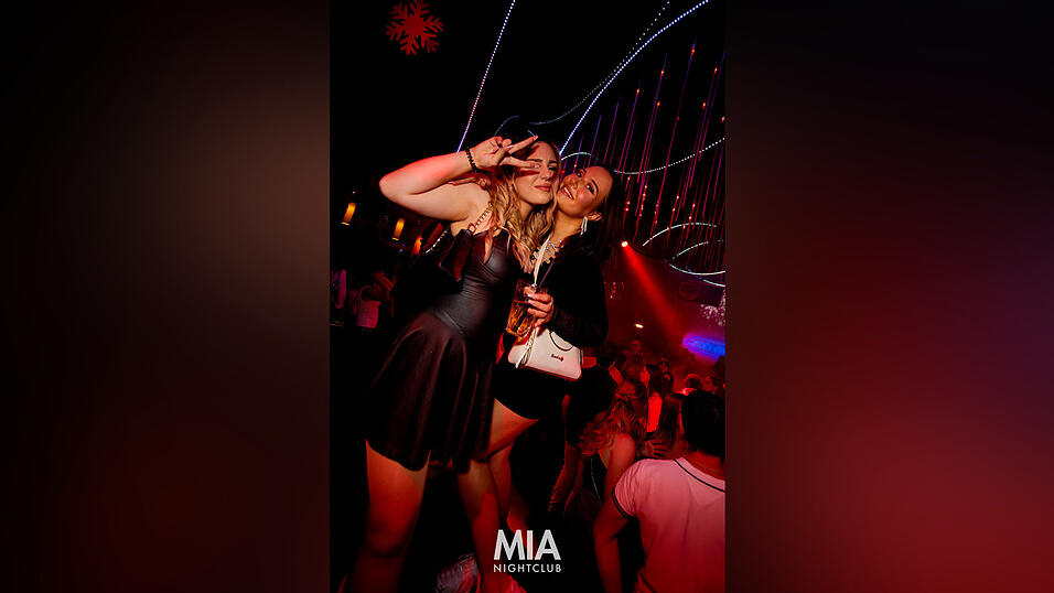 Im Mia Nightclub wurde unter dem Motto &bdquo;X-Mas Clubbing&ldquo; bis sp&auml;t in die Nacht gefeiert.