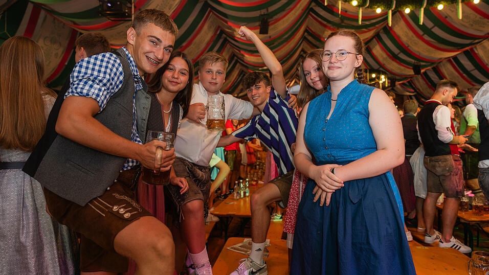 Die Partybilder vom Montag, 21. August 2023, aus dem Festzelt Weckmann.