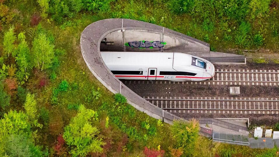 Mit dem neuen Fahrplan der Deutschen Bahn gibt es ab Mitte Dezember mehr Sprinter-Verbindungen. (Archivbild)