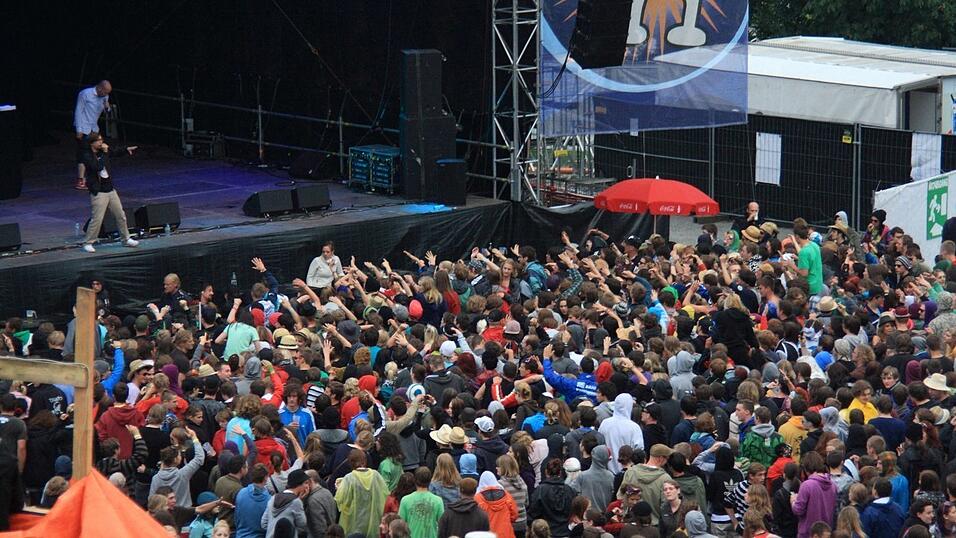 Prinz Pi live auf dem Pfingst-Open-Air (Foto: seg) Prinz Pi live auf dem Pfingst-Open-Air (Foto: seg)