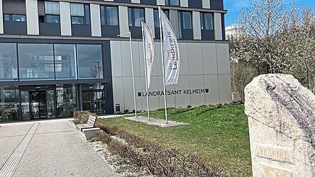 Der Finanzbedarf des Landkreises Kelheim wächst. Eine Entwicklung, die den Kommunalpolitikern zunehmend Sorge bereitet.