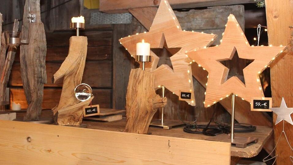 In Landshut lockten am Wochenende der Kunsthandwerkermarkt und die H&uuml;ttengaudi zahlreiche Besucher an.