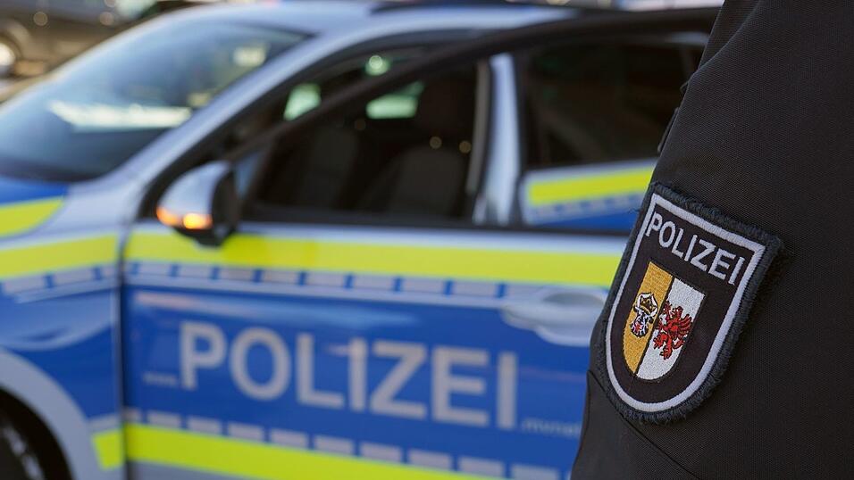 In einer Wohnung urden die Leichen einer Mutter und ihrer Tochter entdeckt. (Symbolbild)