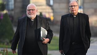 Ein Bericht über sexuellen Missbrauch im Bistum Trier in den Amtszeiten von Marx und Ackermann wird vorgelegt (Archivbild) Ein Bericht über sexuellen Missbrauch im Bistum Trier in den Amtszeiten von Marx und Ackermann wird vorgelegt (Archivbild)