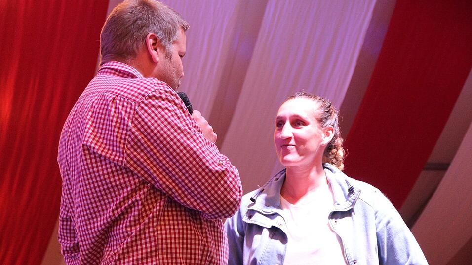 Im Lechner-Festzelt hie&szlig; es am Sonntag wieder 'Let&acute;s get ready to rumble'.