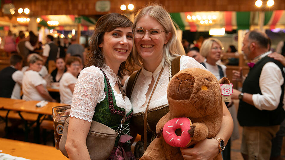 Die Partybilder vom Mittwoch, 13. August, aus dem Festzelt Weckmann. Die Partybilder vom Mittwoch, 13. August, aus dem Festzelt Weckmann.