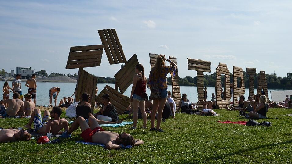 Gutes Wetter sorgte auch für gute Stimmung bei den Gästen bei Utopia Island.