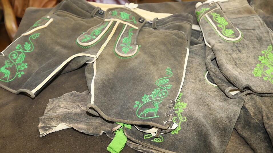 Trachtenmarkt in Taufkirchen.