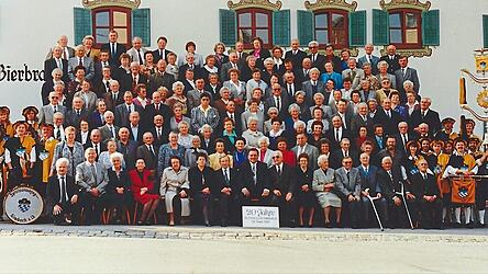 Gruppenbild des Vereins zum 20-j&auml;hrigen Bestehen 1991