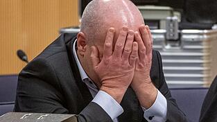 Joachim Wolbergs, früherer Oberbürgermeister von Regensburg, musste sich heuer erneut vor Gericht verantworten. Joachim Wolbergs, früherer Oberbürgermeister von Regensburg, musste sich heuer erneut vor Gericht verantworten.