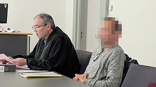 Verteidiger Andreas L&ouml;sche und sein Mandant hoffen auf Freispruch.