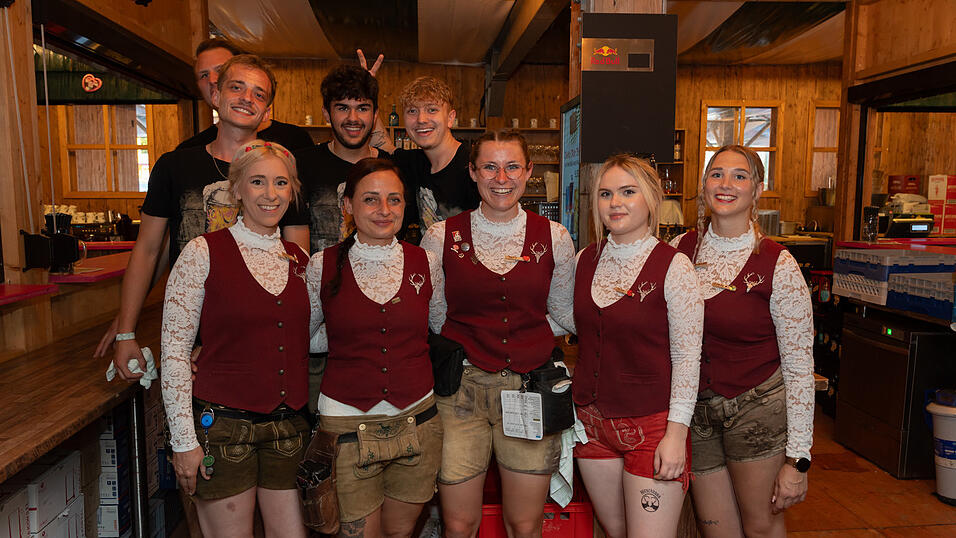 Die Partybilder vom Sonntag, 11. August 2024, aus dem Festzelt Weckmann. Die Partybilder vom Sonntag, 11. August 2024, aus dem Festzelt Weckmann.
