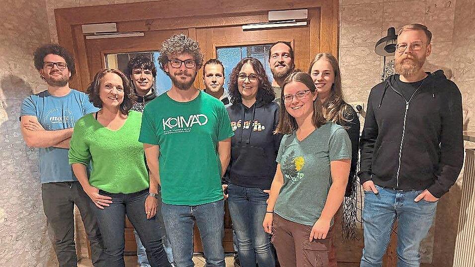 Die Kandidaten der GPÖ (v.l.): Leon Ellmann, Irmi Hunger, Ludwig Winkelbauer, Moritz Gierl, Kilian Bielmeier, Karina Sigmund, Joshua Heigl, Johanna Fuhrmann, Angela Hinkofer, Andreas Hanninger. Laura Ketelhut, Christoph Bredl, Maria Piller und Martina Holzapfel fehlen.