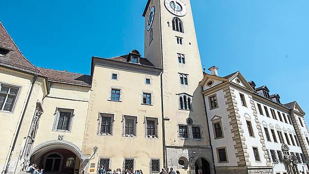 Arbeitsplatz f&uuml;r einen Teil der Angestellten in der Stadtverwaltung: das Alte Rathaus.