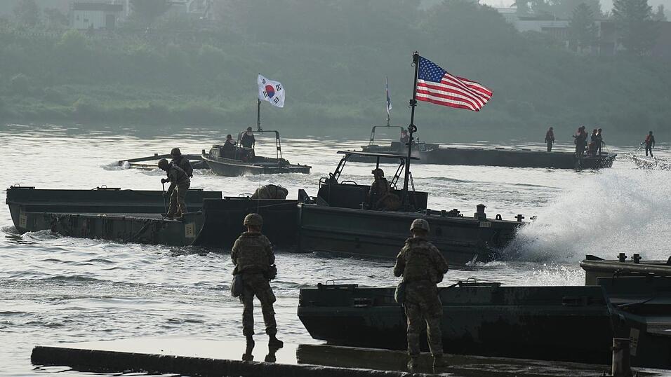 Jedes Jahr führen Streitkräfte Südkoreas und der USA gemeinsame Militärübungen durch. (Archivbild) Jedes Jahr führen Streitkräfte Südkoreas und der USA gemeinsame Militärübungen durch. (Archivbild)