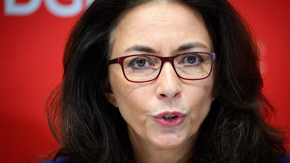 DGB-Chefin Yasmin Fahimi wendet sich strikt gegen Leistungsk&uuml;rzungen der Sozialsysteme.