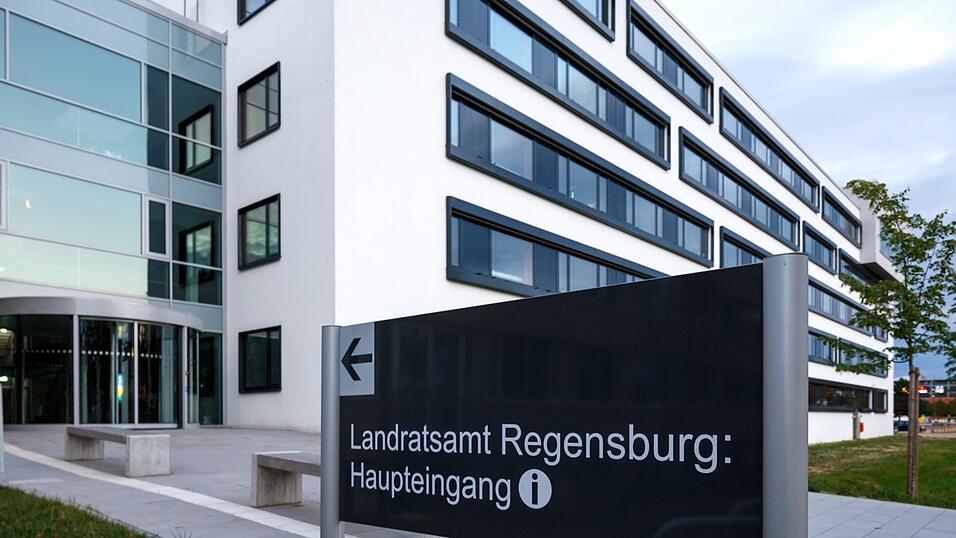 Der Landkreis Regensburg wird von den Kommunen im neuen Jahr deutlich mehr Geld benötigen. Der Landkreis Regensburg wird von den Kommunen im neuen Jahr deutlich mehr Geld benötigen.