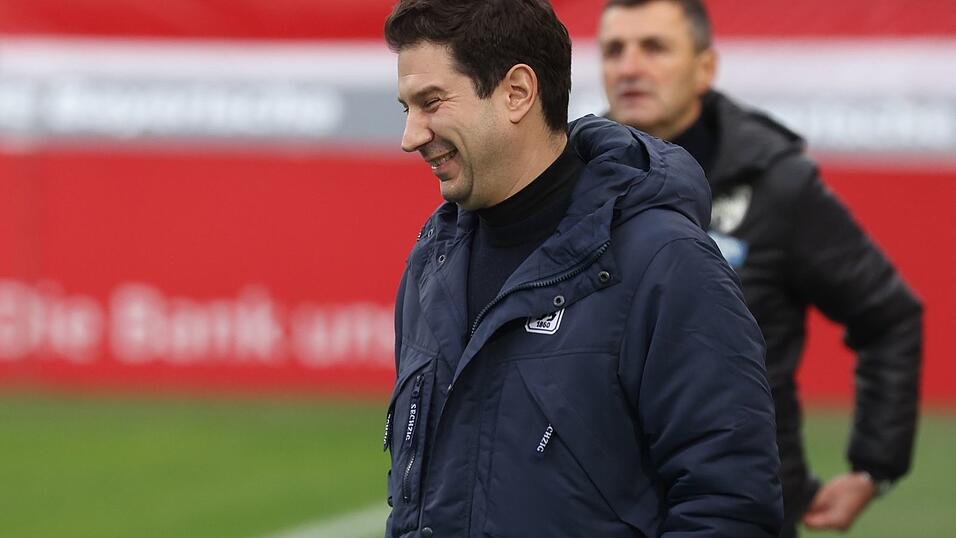 Harte Schlappe für 1860-Trainer Argirios Giannikis.