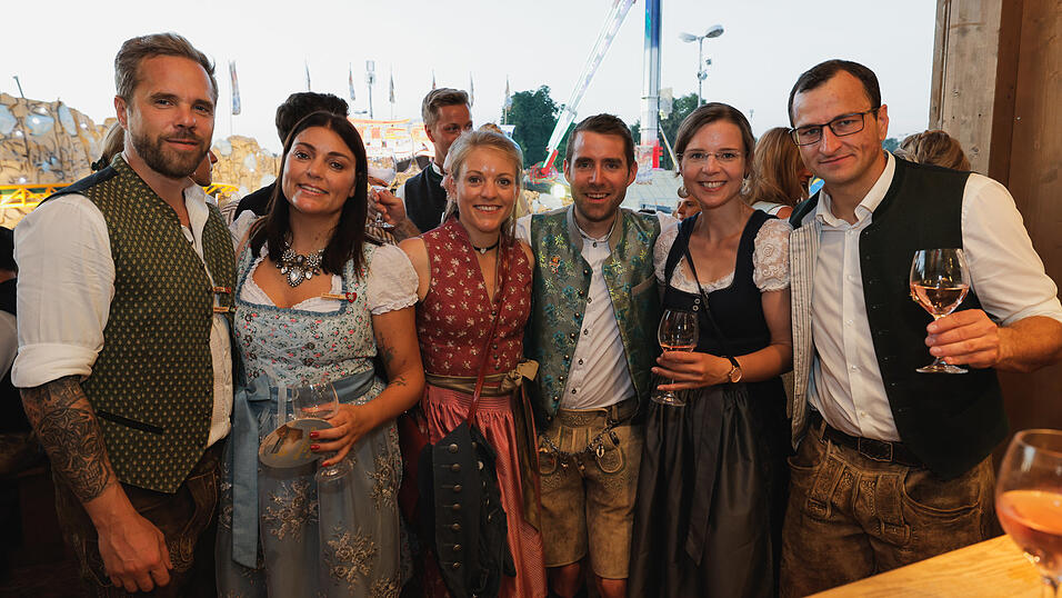 Die Partybilder vom Samstag, 10. August 2024, aus dem Festzelt Kr&ouml;nner.