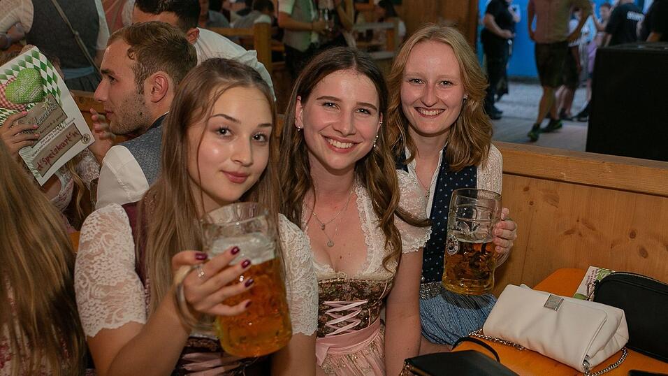 Die Partybilder vom Sonntag, 14. August 2022, aus dem Festzelt Weckmann.