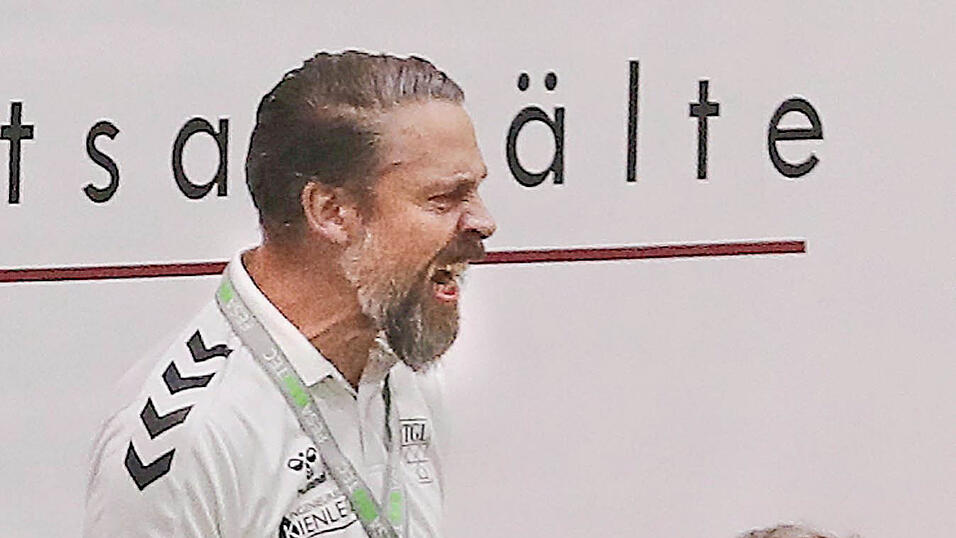 Cheftrainer Kay Hoffmann (links) und TG Mipa Landshut gehen getrennte Wege. 'Es passte einfach nicht mehr', erklärt Sportleiter Kilian Zieglmaier den Schritt. Cheftrainer Kay Hoffmann (links) und TG Mipa Landshut gehen getrennte Wege. 'Es passte einfach nicht mehr', erklärt Sportleiter Kilian Zieglmaier den Schritt.