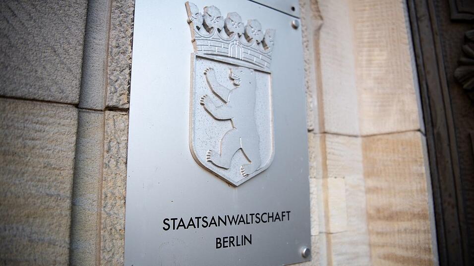Die Staatsanwaltschaft Berlin ermittelt wegen mutmaßlicher Verstöße gegen EU-Sanktionen. (Symbolbild) Die Staatsanwaltschaft Berlin ermittelt wegen mutmaßlicher Verstöße gegen EU-Sanktionen. (Symbolbild)