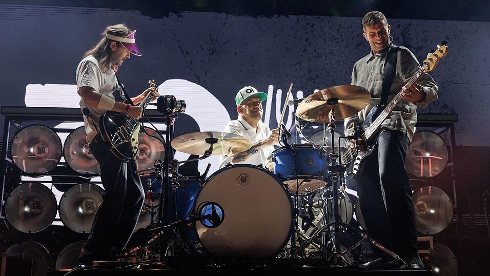 Seit 30 Jahren machen die Sportfreunde Stiller zusammen Musik. Seit 30 Jahren machen die Sportfreunde Stiller zusammen Musik.