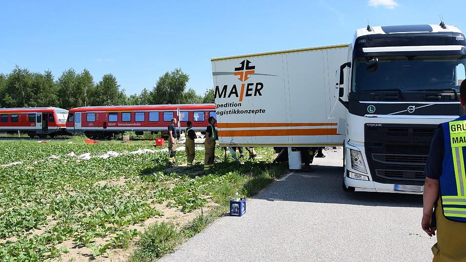 Am Bahnübergang Ostsiedlung ist es am Donnerstagnachmittag zu einem Unfall gekommen.