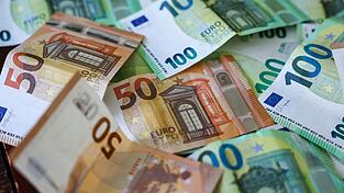 Das Statistische Bundesamt in Wiesbaden errechnet regelm&auml;&szlig;ig Zahlen zum Finanzierungssaldo des Staates. (Symbolbild)